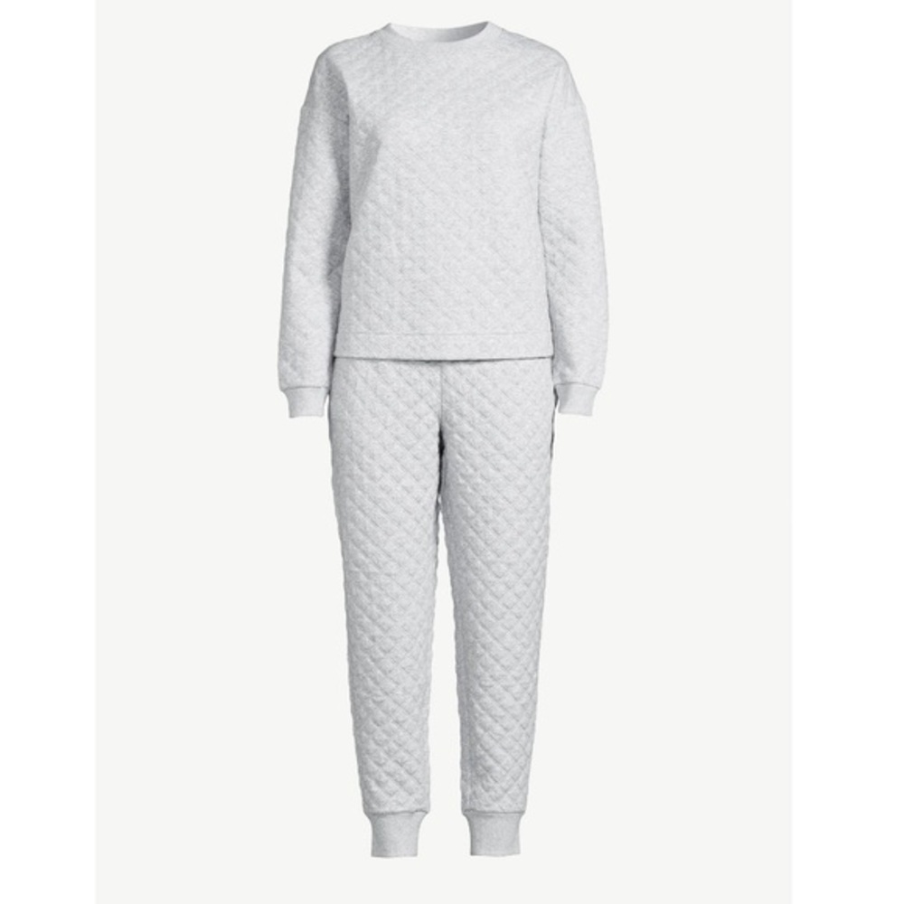 Joyspun Women's Quilted Long Sleeve Top and Joggers Sleep Set, 2-Piece,